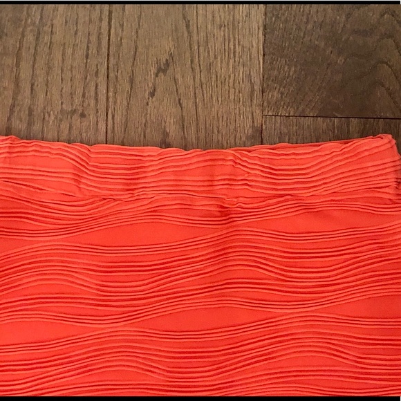 High waisted Midi Body Con Skirt Size L - Picture 3 of 6